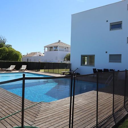 גיאה Villa Dos Salgados, 5Bdr, Beach Front, Near Salgados Golf Club מראה חיצוני תמונה