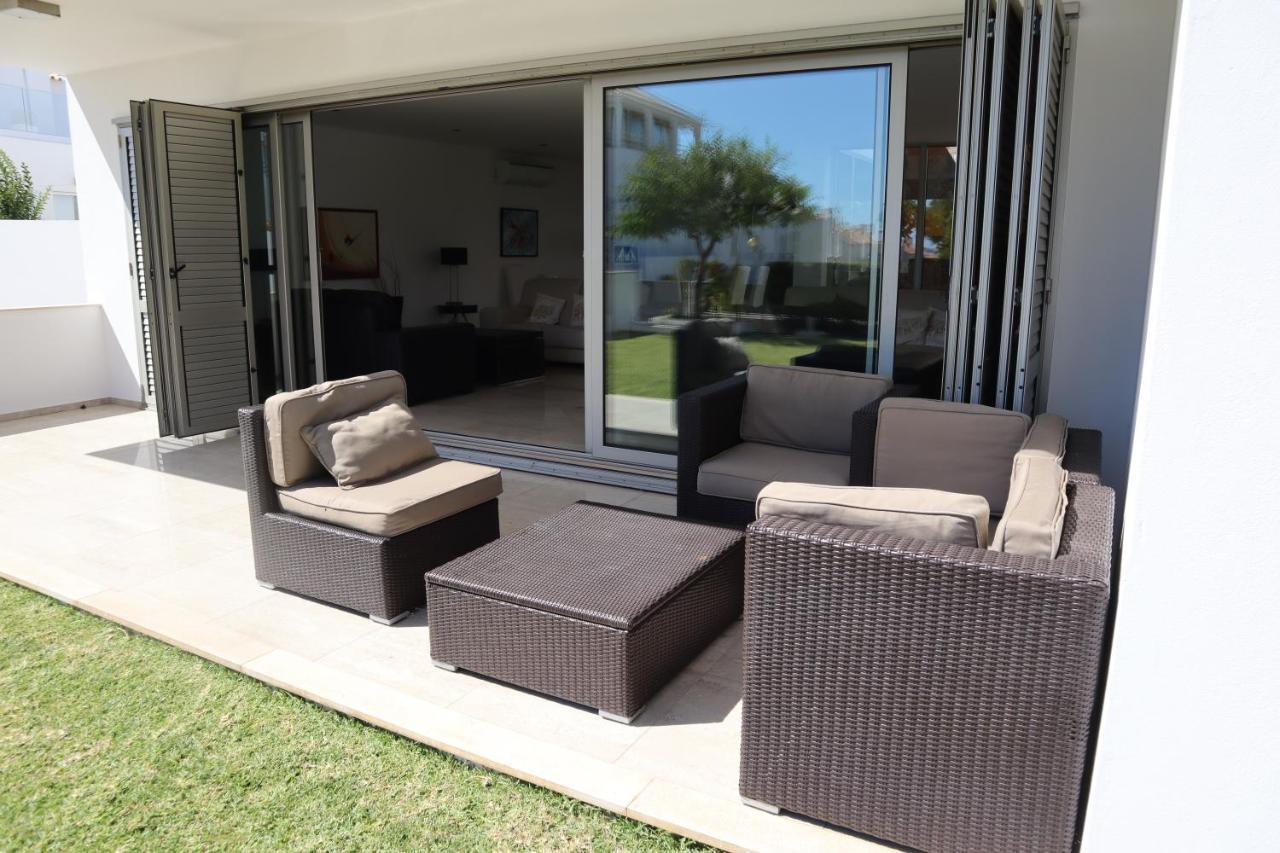 גיאה Villa Dos Salgados, 5Bdr, Beach Front, Near Salgados Golf Club מראה חיצוני תמונה