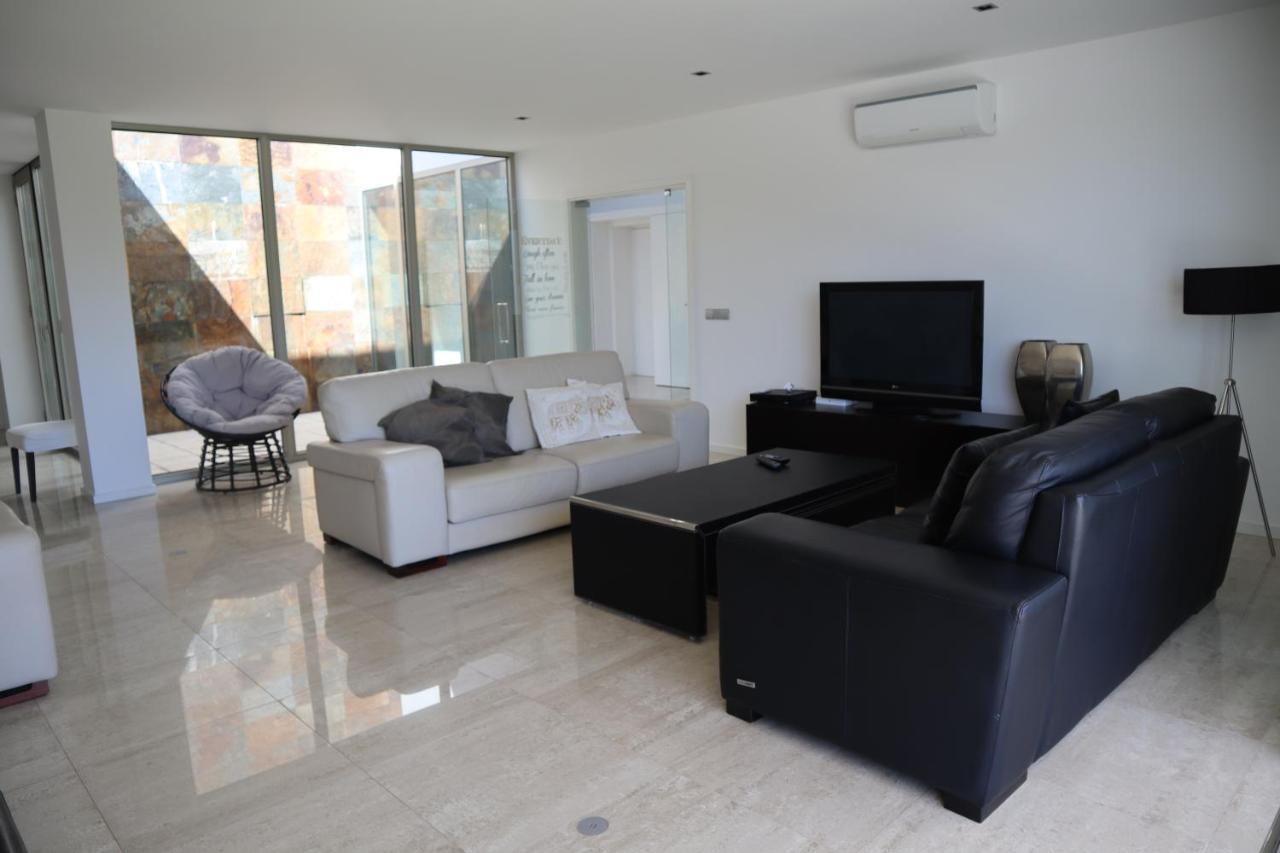 גיאה Villa Dos Salgados, 5Bdr, Beach Front, Near Salgados Golf Club מראה חיצוני תמונה