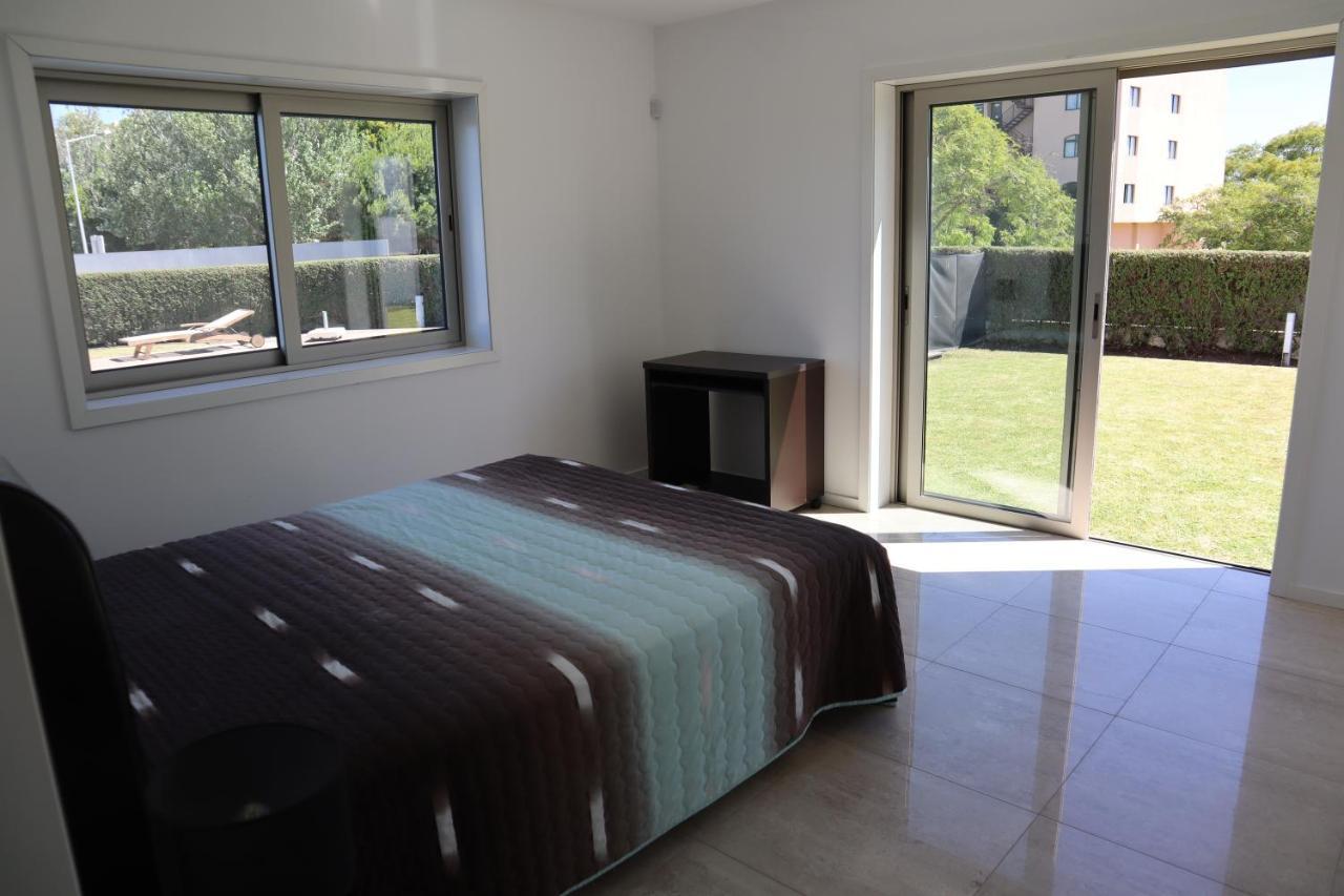 גיאה Villa Dos Salgados, 5Bdr, Beach Front, Near Salgados Golf Club מראה חיצוני תמונה