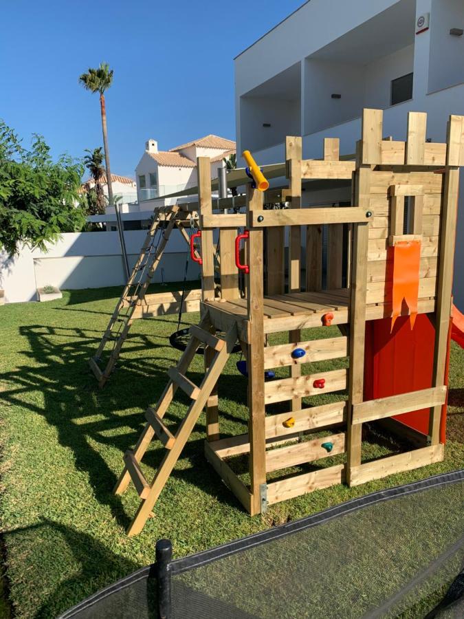 גיאה Villa Dos Salgados, 5Bdr, Beach Front, Near Salgados Golf Club מראה חיצוני תמונה
