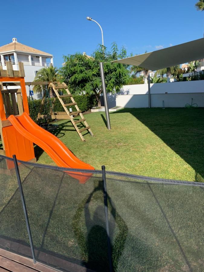 גיאה Villa Dos Salgados, 5Bdr, Beach Front, Near Salgados Golf Club מראה חיצוני תמונה